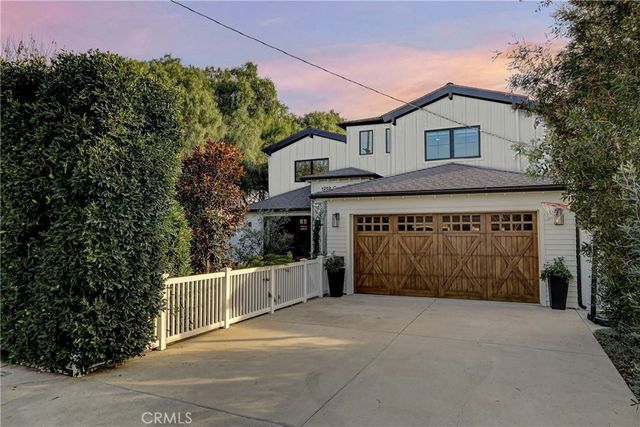 1852 6th, Manhattan Beach, CA 90266