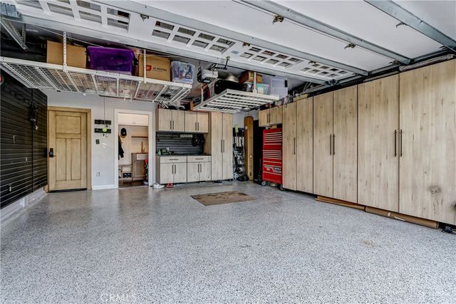 1852 6th, Manhattan Beach, CA 90266