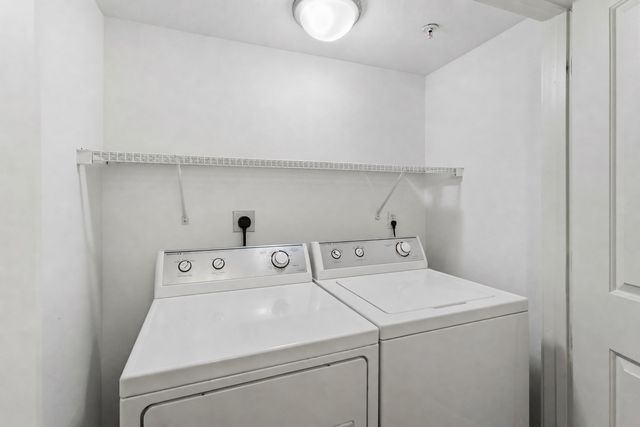 5111 Manett Street 207, Dallas, TX 75206