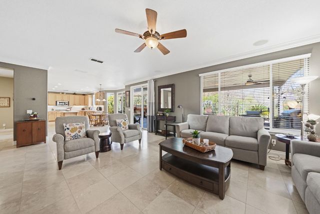 319 Stagestop Ct, El Dorado Hills, CA 95762