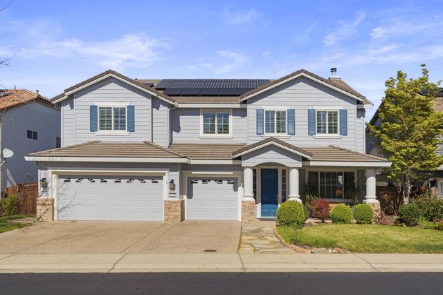 319 Stagestop Ct, El Dorado Hills, CA 95762