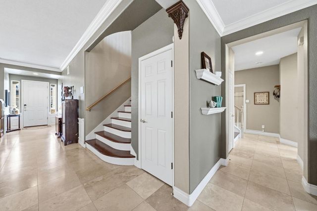 319 Stagestop Ct, El Dorado Hills, CA 95762