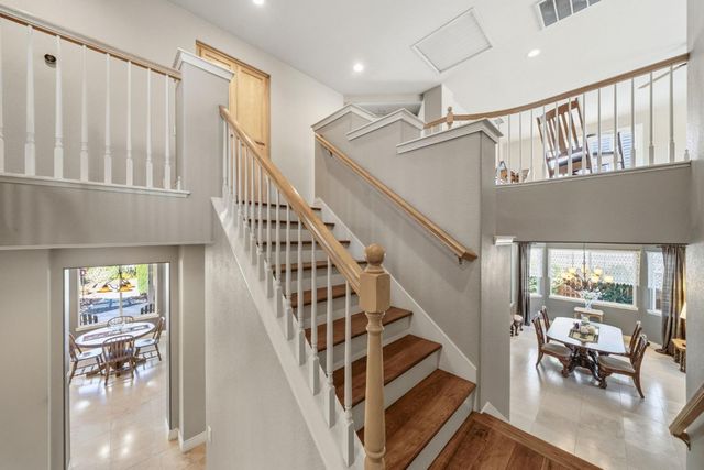 319 Stagestop Ct, El Dorado Hills, CA 95762