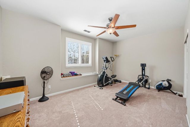 319 Stagestop Ct, El Dorado Hills, CA 95762