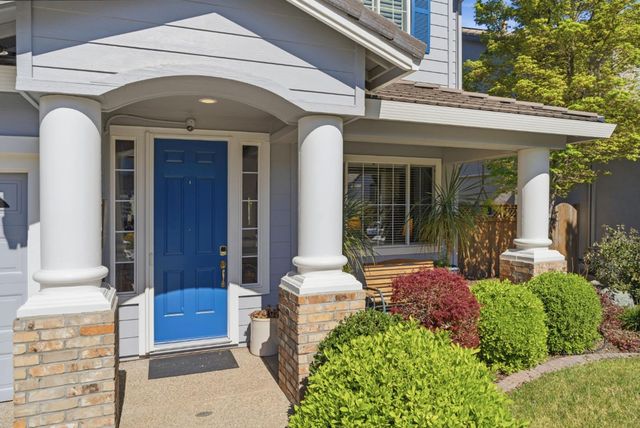 319 Stagestop Ct, El Dorado Hills, CA 95762