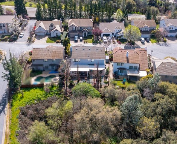 319 Stagestop Ct, El Dorado Hills, CA 95762