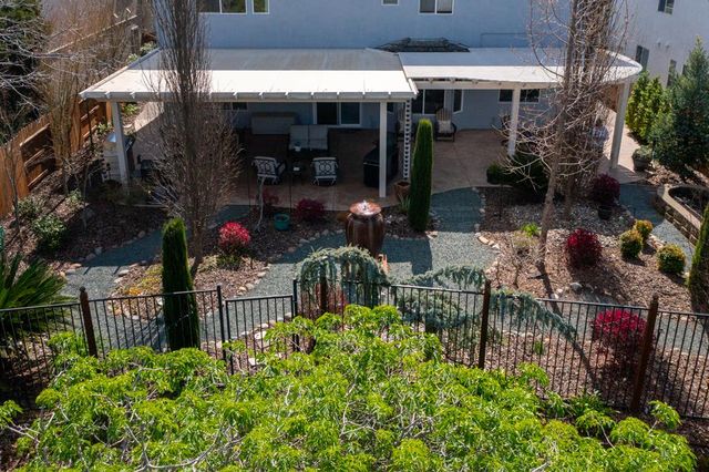319 Stagestop Ct, El Dorado Hills, CA 95762