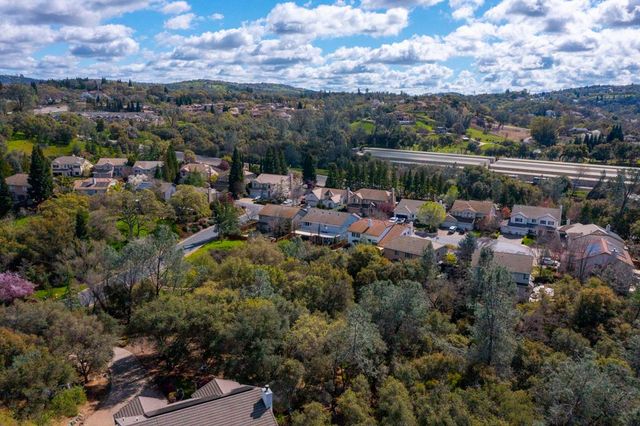 319 Stagestop Ct, El Dorado Hills, CA 95762