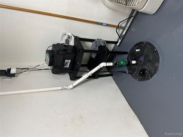 31453 Bridge Avenue, Garden City, MI 48135