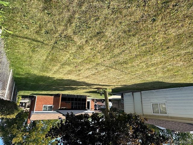 31453 Bridge Avenue, Garden City, MI 48135