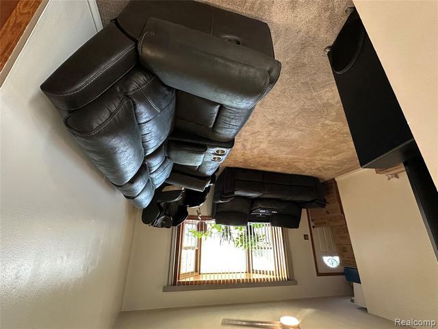 31453 Bridge Avenue, Garden City, MI 48135