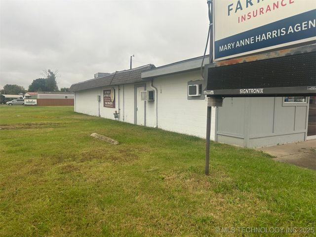 603 W Cherokee Street, Wagoner, OK 74467