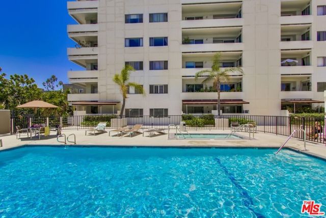 7250 Franklin Avenue 1207, Los Angeles, CA 90046