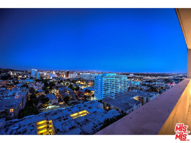 7250 Franklin Avenue 1207, Los Angeles, CA 90046