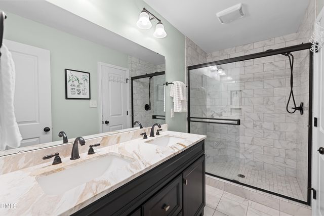 1229 Selwyn Lane, Cary, NC 27511