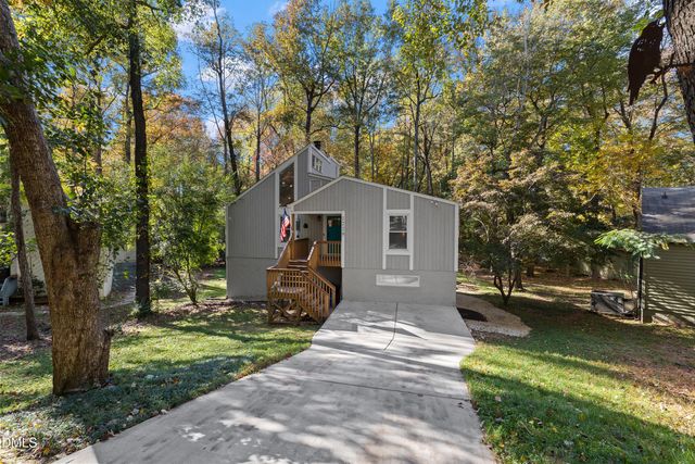 1229 Selwyn Lane, Cary, NC 27511