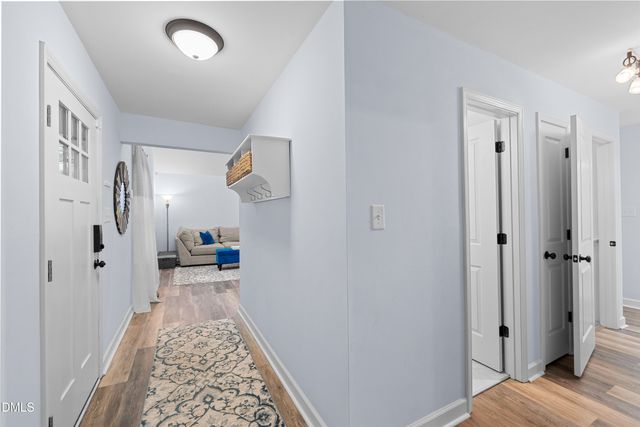 1229 Selwyn Lane, Cary, NC 27511