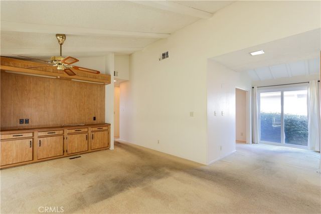 2528 Park LAKE 108, Santa Ana, CA 92705