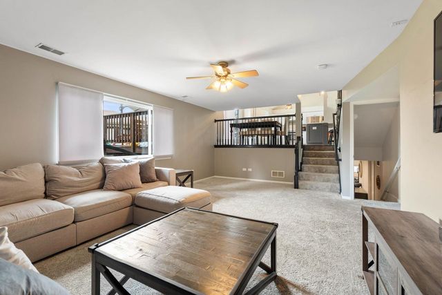 750 Bluestone Bay Drive, New Lenox, IL 60451
