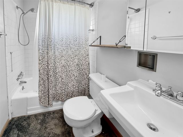 515 WILSHIRE Road, Erie, PA 16509
