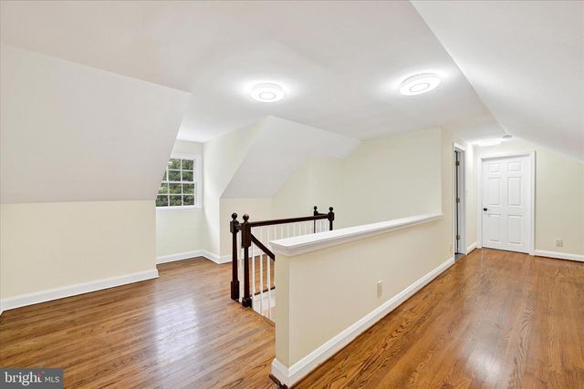808 W LAKE AVE, Baltimore, MD 21210