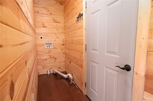 556 Poplar Springs Road, Walhalla, SC 29691