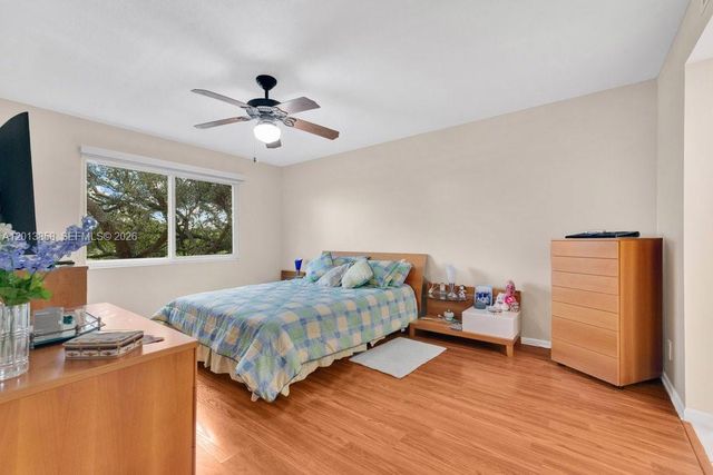 1101 SW 128th Ter 309C, Pembroke Pines, FL 33027