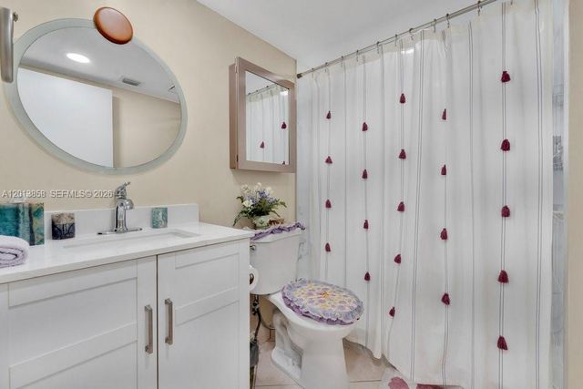 1101 SW 128th Ter 309C, Pembroke Pines, FL 33027