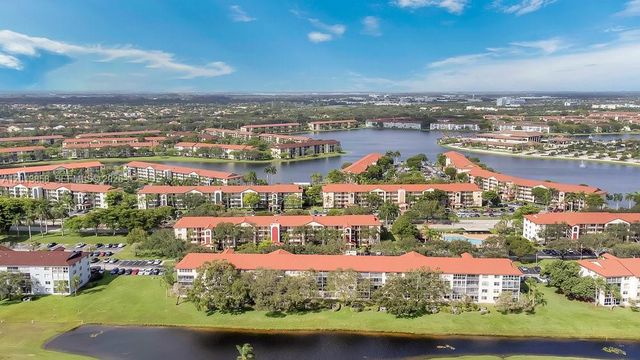 1101 SW 128th Ter 309C, Pembroke Pines, FL 33027