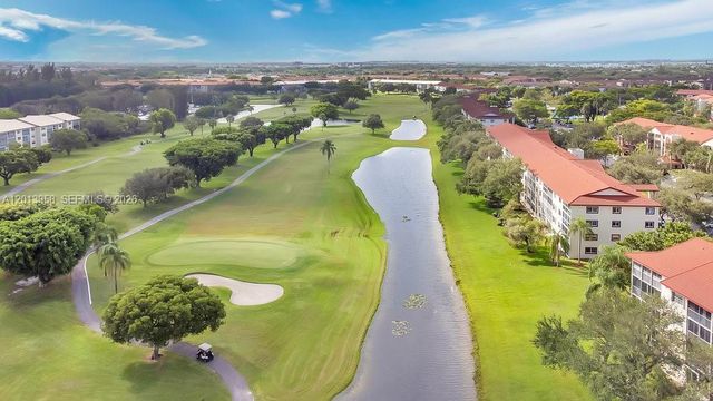 1101 SW 128th Ter 309C, Pembroke Pines, FL 33027