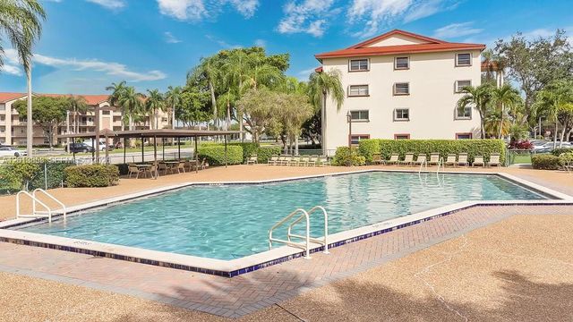 1101 SW 128th Ter 309C, Pembroke Pines, FL 33027