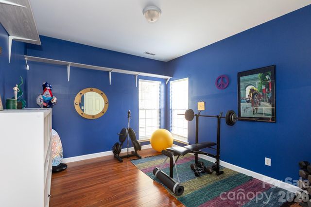 12015 Hampton Place Drive, Charlotte, NC 28269