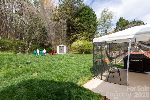 12015 Hampton Place Drive, Charlotte, NC 28269