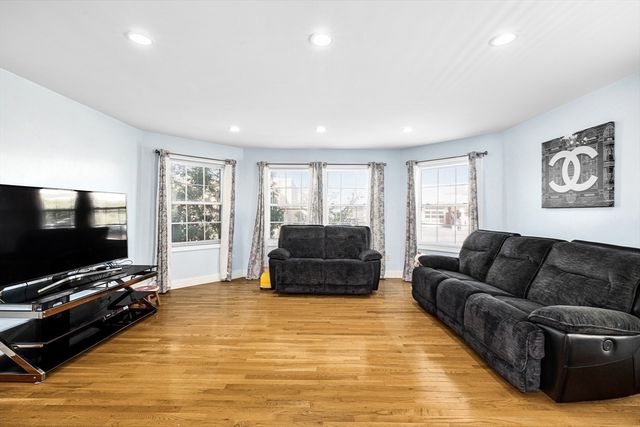 830 Washington St 1, Stoughton, MA 02072