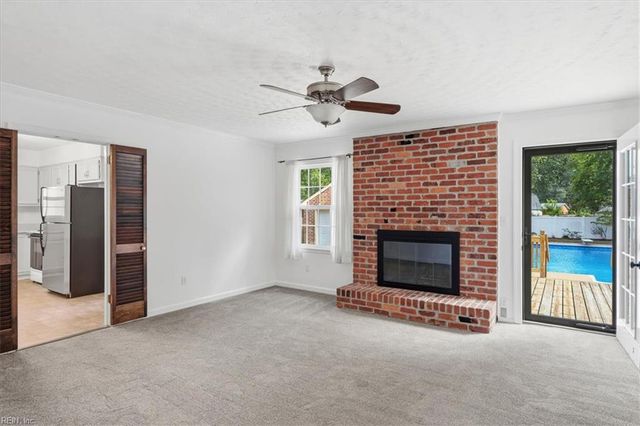 349 Bartell DR, Chesapeake, VA 23322