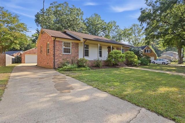 349 Bartell DR, Chesapeake, VA 23322
