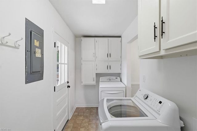 349 Bartell DR, Chesapeake, VA 23322