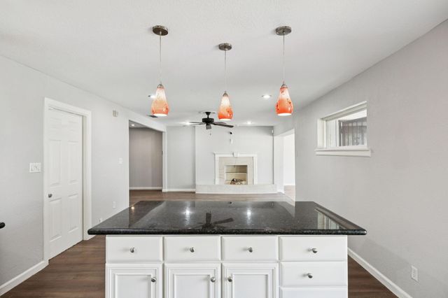 2801 Clearbrook Drive, Irving, TX 75062