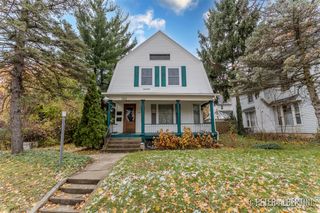 1212 Lake Drive, Grand Rapids, MI 49506