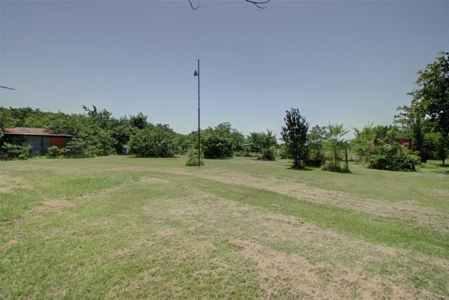 2736 County Road 314, Cleburne, TX 76031