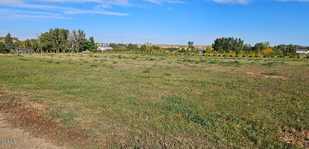 On Country Lane, Mandan, ND 58554 photo 13