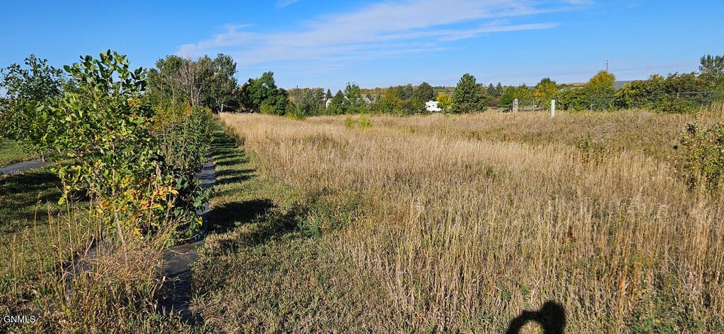 On Country Lane, Mandan, ND 58554 photo 8
