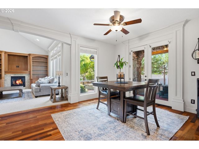 1621 S PHOEBE Dr, Ridgefield, WA 98642