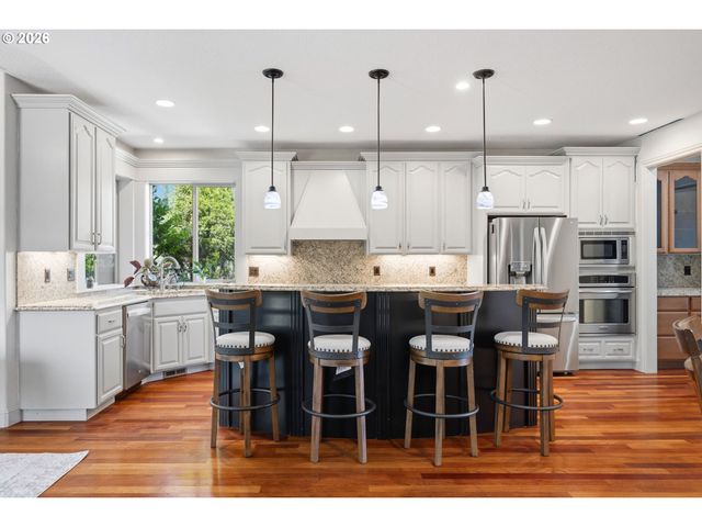 1621 S PHOEBE Dr, Ridgefield, WA 98642