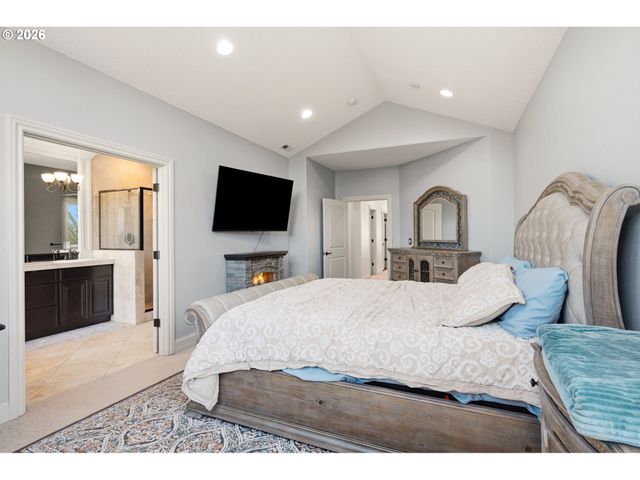 1621 S PHOEBE Dr, Ridgefield, WA 98642