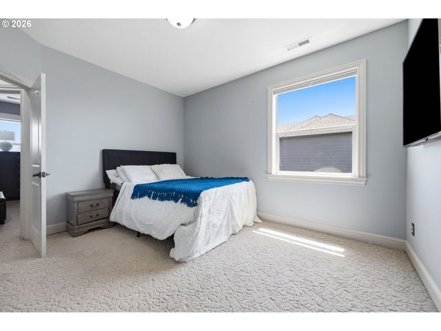 1621 S PHOEBE Dr, Ridgefield, WA 98642