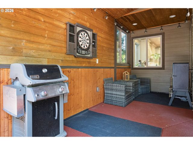 1621 S PHOEBE Dr, Ridgefield, WA 98642