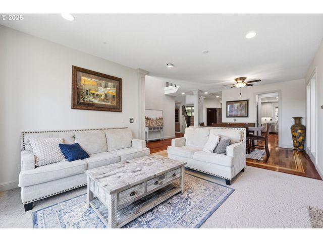 1621 S PHOEBE Dr, Ridgefield, WA 98642
