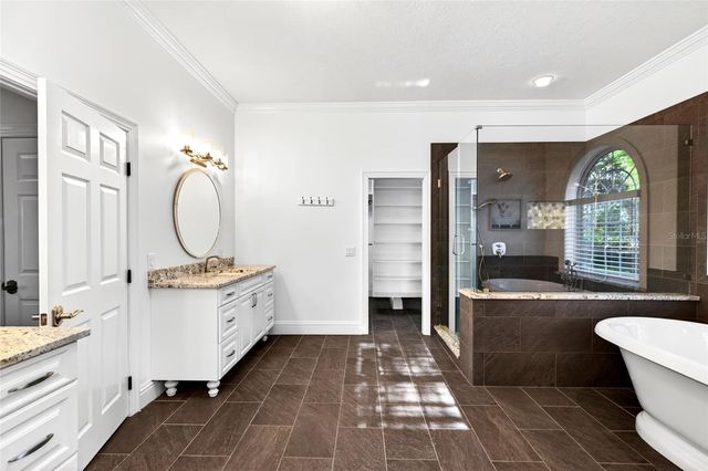 4940 E FORT KING STREET, Ocala, FL 34470