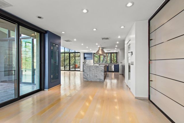 12100 Horseshoe Rd, Oakdale, CA 95361